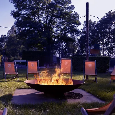 In Brabant With Hot Tub Heikant