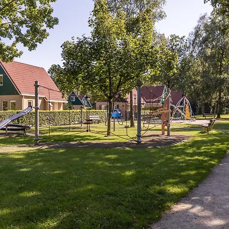 Dom wakacyjny In Brabant With Hot Tub *