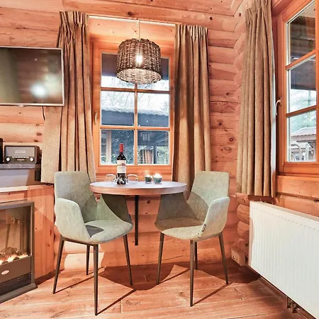 Dom wakacyjny In Brabant With Hot Tub